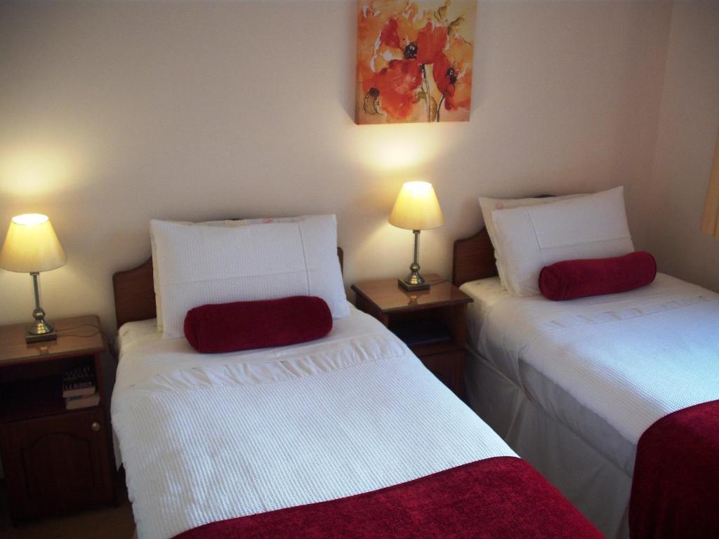 Maryville Bed&Breakfast Nenagh Chambre photo